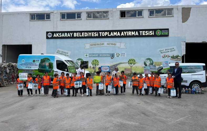 AKSARAY BELEDİYESİ’NDEN ÇEVRE HAFTASINDA ÇOCUKLARA ANLAMLI KAMPANYA
