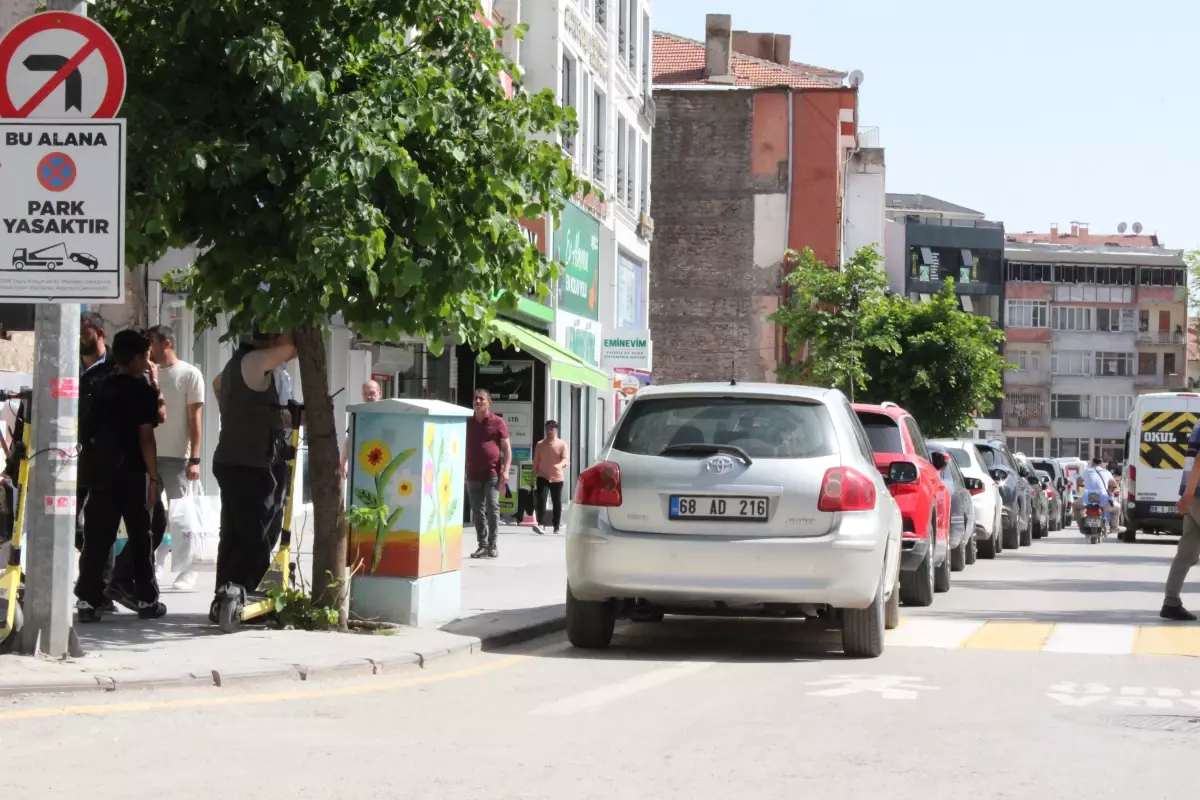 Çaldığı otomobilin yakıtı bitince başka otomobili çaldı