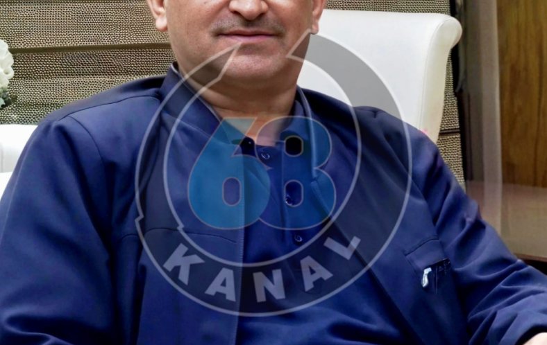 Kamyon devrildi, sürücü hayatını kaybetti