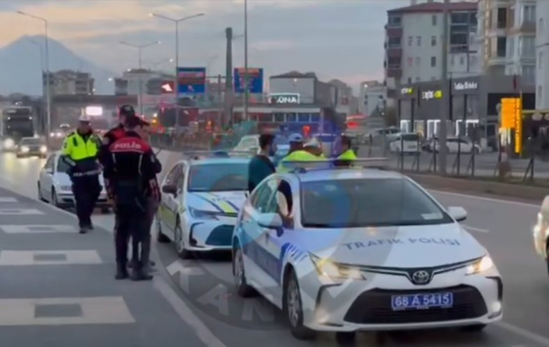 Aksaray’da alkollü sürücü ihbarla yakalandı, ehliyeti iptal