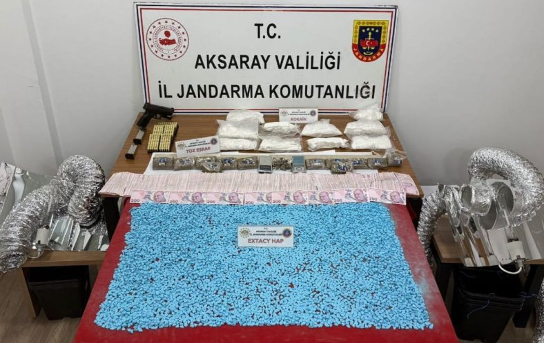 Aksaray’da Uyuşturucu Operasyonu: 2 Tutuklama