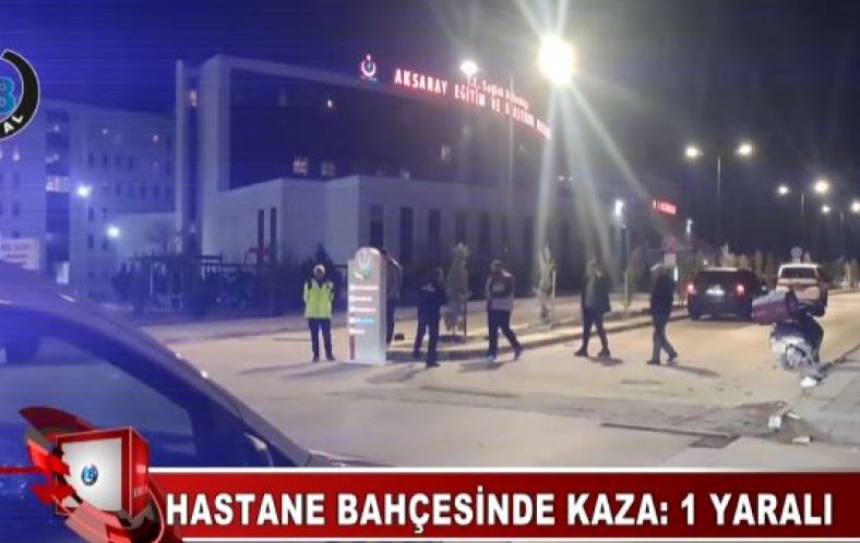 Hastane Bahçesinde Kaza: Kurye Motosikleti ile Minibüs Çarpıştı