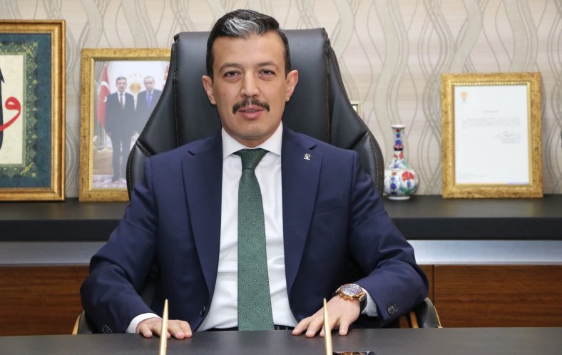 BAŞKAN AKTÜRK’TEN AKSARAY’A HİZMET YAĞMURU: “2026 YATIRIMLARIMIZLA ŞEH