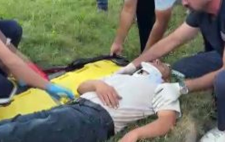 Minibüs Ağaçları Devirdi, 6 Yaralı!