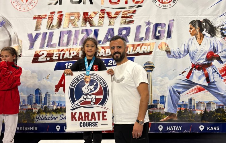 Aksaraylı Karatecilerden Ankara’da Madalya Yağmuru